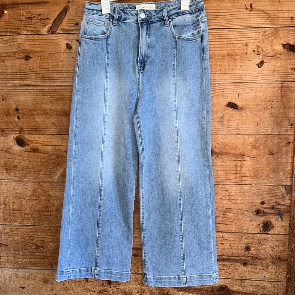 Risen Light Blue Wide-Leg Jeans